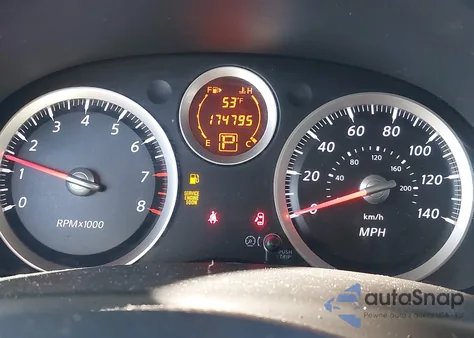 2010 Nissan Sentra 2.0S from USA, damaged, VIN 3N1AB6AP1AL654106